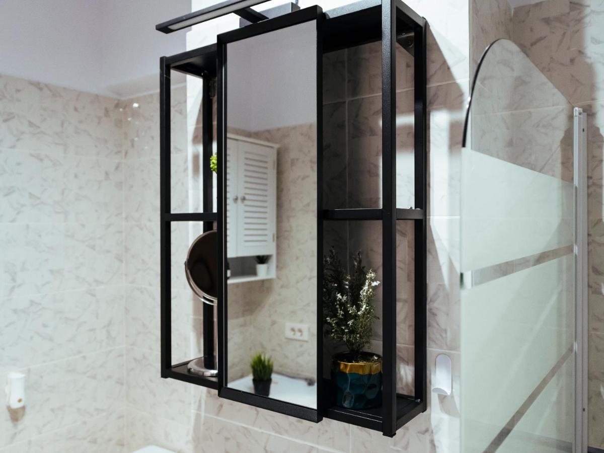 Cozy Special Pallady Apartament With Garden & Courtyard Bucarest Exterior foto