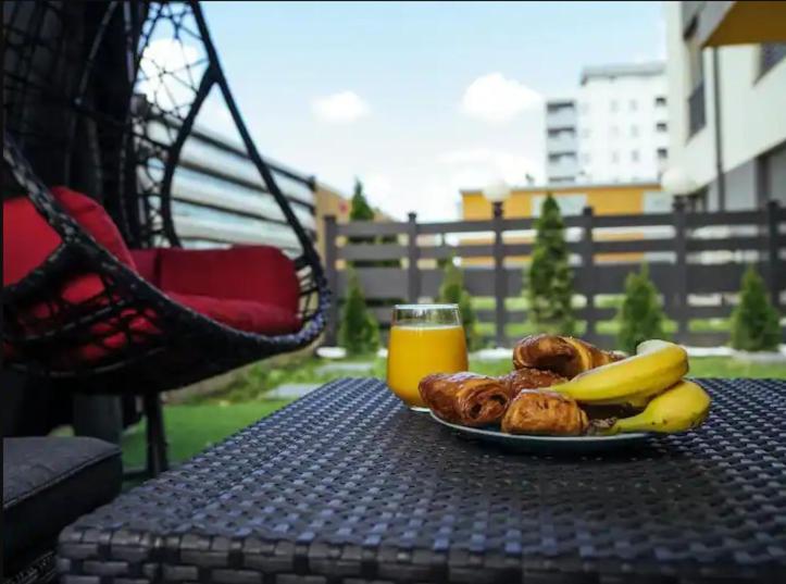 Cozy Special Pallady Apartament With Garden & Courtyard Bucarest Exterior foto